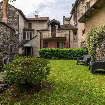Giardino Segreto Casa Con Giardino Privato Orta San Giulio