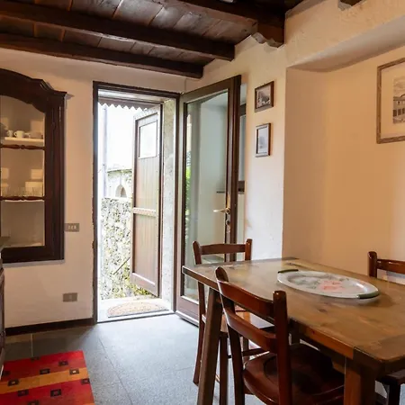 Apartamento Giardino Segreto Casa Con Giardino Privato *